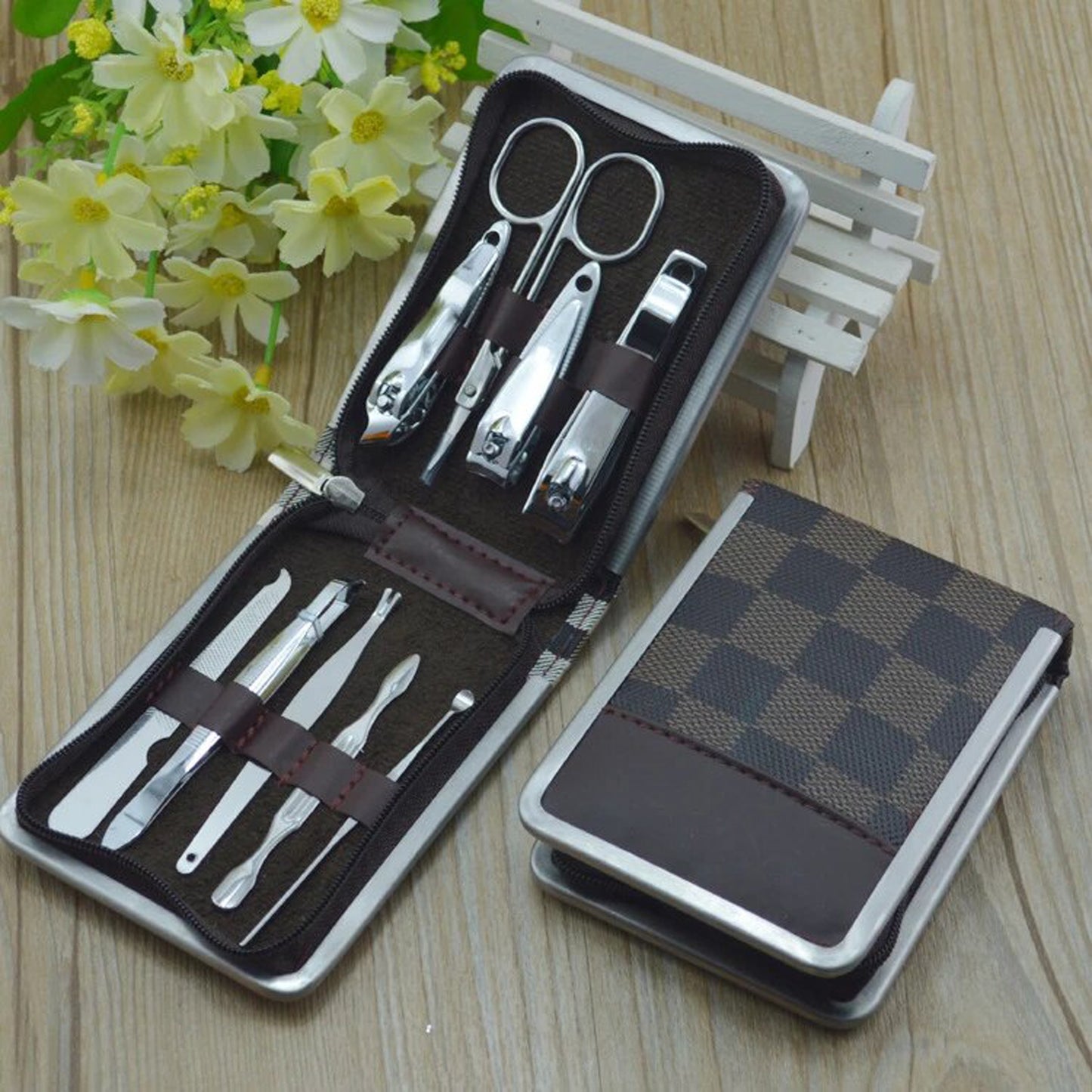 9 PCS Manicure Pedicure Kit with Metal Case – Nail Cutter, Nail Clipper & Grooming Set for Girls