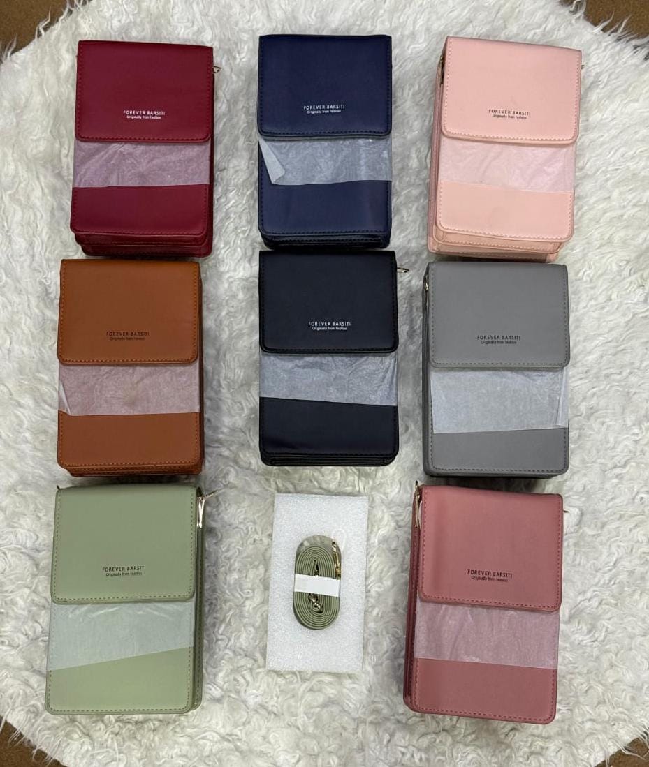 Large Capacity Cross Body Shoulder Bag Multiple Pockets & Straps